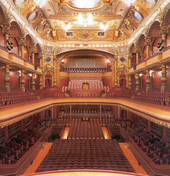 victoria-hall-1 victoria-hall-1